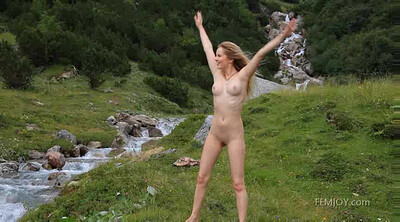 Belinda in nude and happy from Femjoy