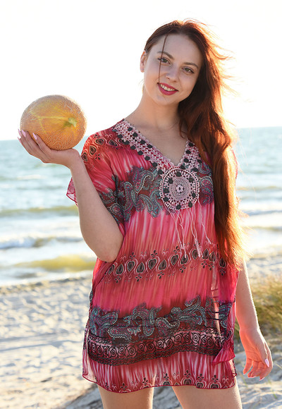 Lola N in Fruit For Fall from Femjoy