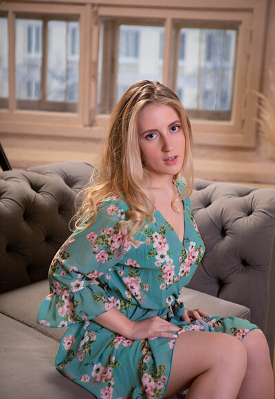 Lil Ivy in Natural from Femjoy